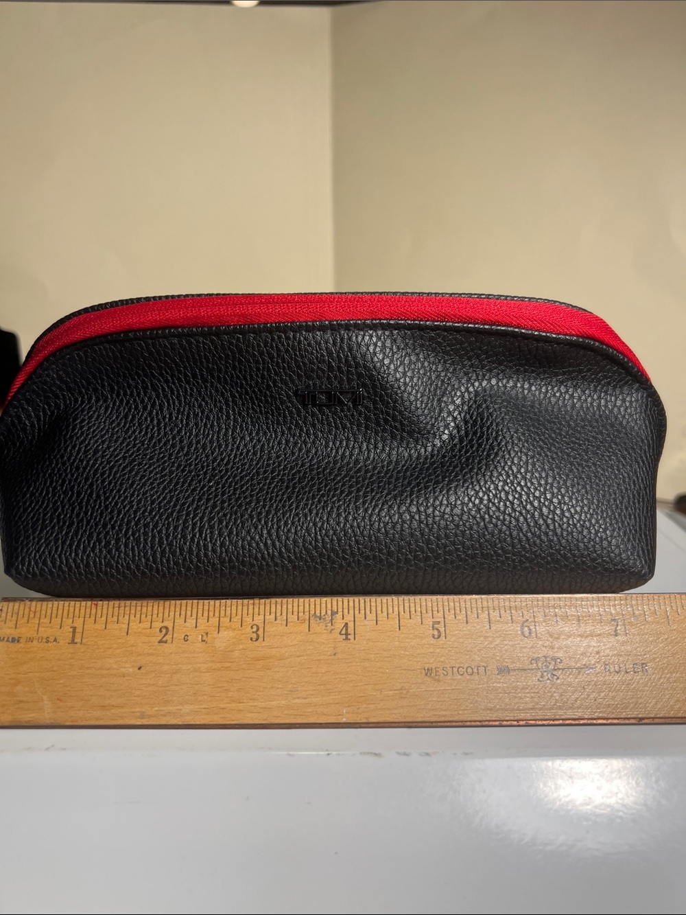 TUMI x EL AL Israel Airlines Travel Amenity Toiletry Pouch Black Red